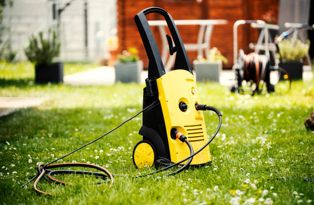 Animal Enclosure Cleaning in Alma, NE